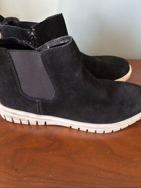 Blondo Black Waterproof Ankle Shoe Bootie
